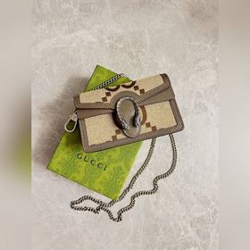 Высококачественная подделка! Мини-сумка Gucci Diana с цепочкой со