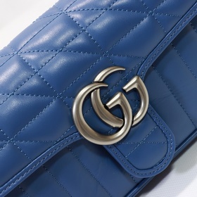 Новая модель, качество как в фирменном магазине, подлинный товар,