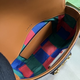 Мини-сумка Gucci Horsebit 1955 из серии Chinese New Year. В честь