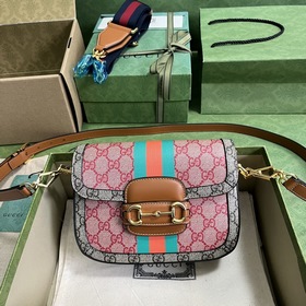 Мини-сумка Gucci Horsebit 1955 из серии Chinese New Year. В честь