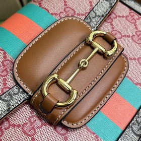 Мини-сумка Gucci Horsebit 1955 из серии Chinese New Year. В честь