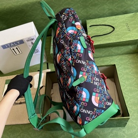 Рюкзак UNHAN 9169 из совместной коллекции The North Face x Gucci.