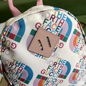 Рюкзак UNHAN 9169 из совместной коллекции The North Face x Gucci.