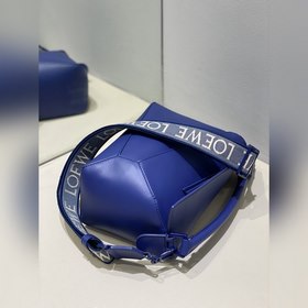 Однотонная глазурь Puzzle Geometric Bag уже в продаже! Эта серия 