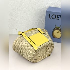 Сумка из соломы в наличии. Новые цвета корзин для овощей поступил