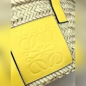 Сумка из соломы в наличии. Новые цвета корзин для овощей поступил