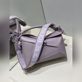 Однотонная глазурь Puzzle Geometric Bag уже в продаже! Эта серия 