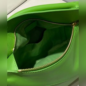Однотонная глазурь Puzzle Geometric Bag уже в продаже! Эта серия 