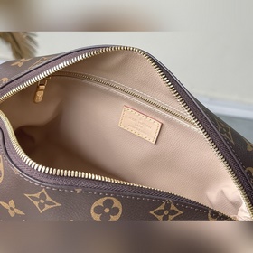 Высококачественная косметичка M46458. Эта косметичка изготовлена 