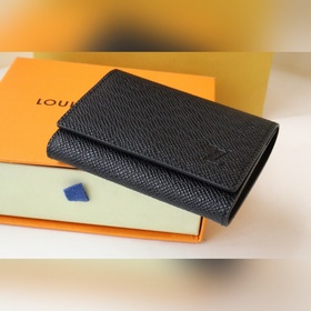 Этот изящный и элегантный визитница Enveloppe Carte de Visite из 