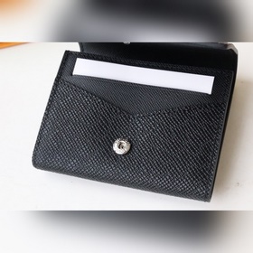 Этот изящный и элегантный визитница Enveloppe Carte de Visite из 