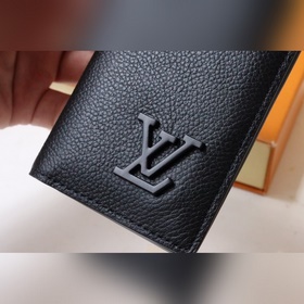 Новый карманный кошелек LV Aerogram Изготовлен из мягкой телячьей