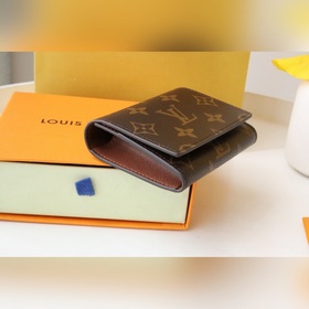 Этот изящный и элегантный визитница Enveloppe Carte de Visite из 