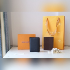 Классический дизайн Louis Vuitton для основных мужских аксессуаро