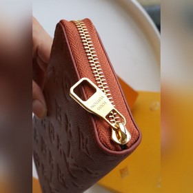 LVXNBA ZIPPY VERTICAL Кошелек Этот кошелек Zippy Vertical из капс