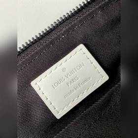 M21543 Эта сумка City Keepall из катарской капсульной коллекции «