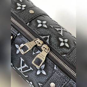 M21448 Черная сумка City Keepall из кожи с эффектом выцветания, у