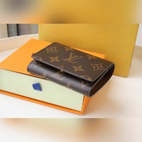 Этот изящный и элегантный визитница Enveloppe Carte de Visite из 