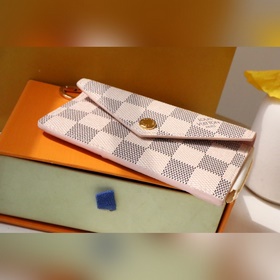 Классическая сумка Monogram из парусины с четкой кожаной окантовк