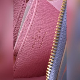 Специальная версия кошелька на молнии Изготовлен из кожи Monogram