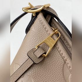 【Haichang Wai Dan, снято частным фотографом】 【CarryAll Большая су