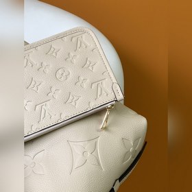 Высококачественная кожа M46288 черного цвета, M46293 бежевого цве