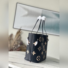Высококачественная подделка M58907. Эта сумка Neverfull среднего 