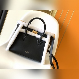 M58908 Высококачественная сумка On My Side из мелкозернистой теля
