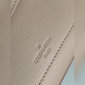 【Высококачественная кожа M21052, цвет «слоновая кость»】 В этом се