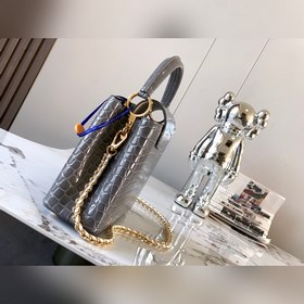 Высококачественная кожа N81215 темно-серого цвета с блестящей тек