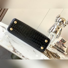 Высококачественная кожа N81215, черный, с блестящей текстурой кро
