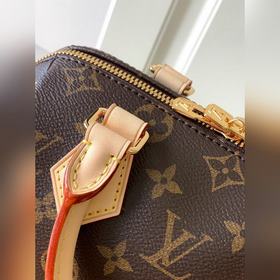 Высококачественный оригинальный продукт. Кожа M46234 в цвете «ста