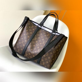M45734 Топ-модель, эксклюзивная фотография, сумка Week-End Tote. 