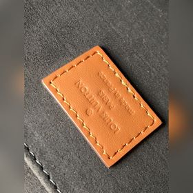 Модель 21266, эксклюзивная продажа за рубежом. Эта сумка Dauphine