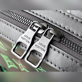 Высококачественная оригинальная серия рюкзаков M21824 из кожи. Эт