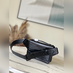 Высококачественная оригинальная сумка M84871 черного цвета с текс