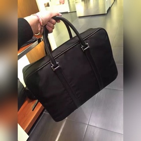 【PRADA】 Оригинальное качество, оригинальная парашютная ткань Prad