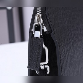 【В оригинальной коробке】 Новейшая модель мужской сумки PRADA, пре