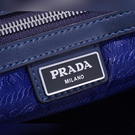 【В оригинальной коробке】 Новейшая модель мужской сумки PRADA, пре