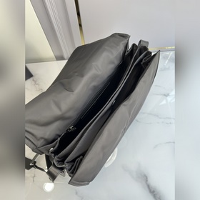Новинка от Hobo： совместная коллекция invite, 2 в 1, 1BC208 Очень
