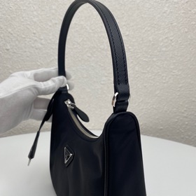 【Высококачественный оригинал】 Новейшая модная сумка Prada с плече