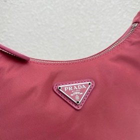 【Высококачественный оригинал】 Новейшая модная сумка Prada с плече