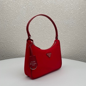 【Высококачественный оригинал】 Новейшая модная сумка Prada с плече