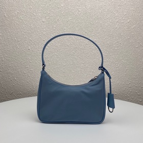 【Высококачественный оригинал】 Новейшая модная сумка Prada с плече