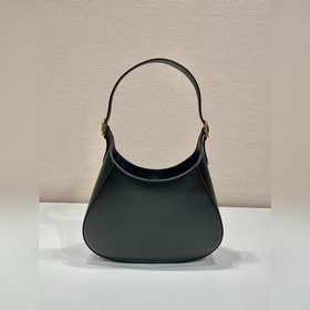Новая модель Cleo1BC179 Эта сумка через плечо изготовлена из импо