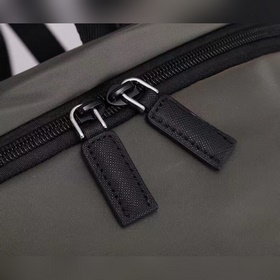 Эксклюзивная премьера рюкзака 2VZ048. Этот рюкзак, изготовленный 