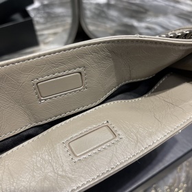 Модель： 577999 Размеры： 33x27x11,5 см