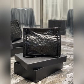 Модель： 577999 Размеры： 33x27x11,5 см