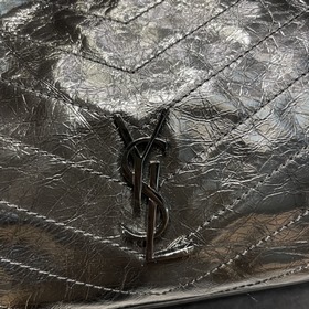 Модель： 577999 Размеры： 33x27x11,5 см