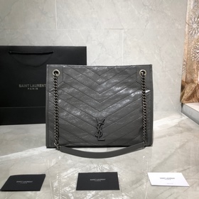 Размеры： 32 × 25 × 11 см Модель： 577999